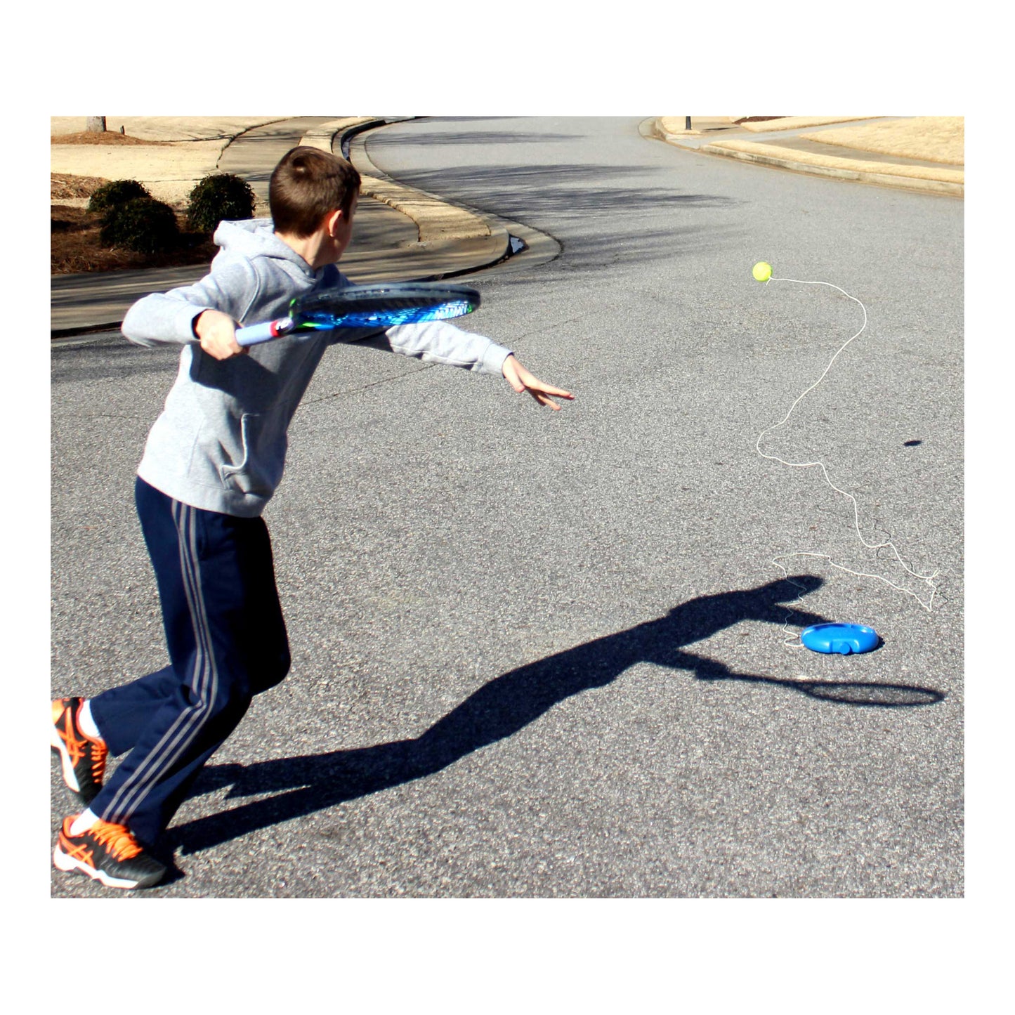 FILL-n-DRILL Tennis Trainer with extra ball and string